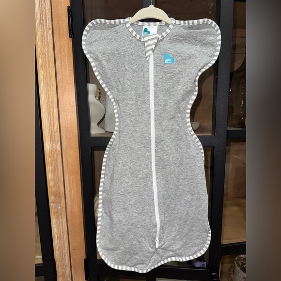 Love To Dream swaddle baby sleep sack arms up newborn size small grey - Picture 1 of 5
